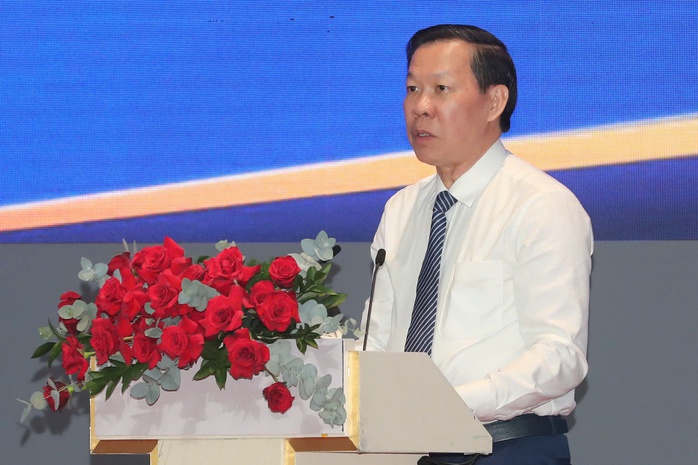  Chủ nhiệm Ủy ban Kinh tế và Tài chính của Quốc hội Phan Văn Mãi nêu những nội dung cơ bản của Nghị quyết 222/2025/QH15