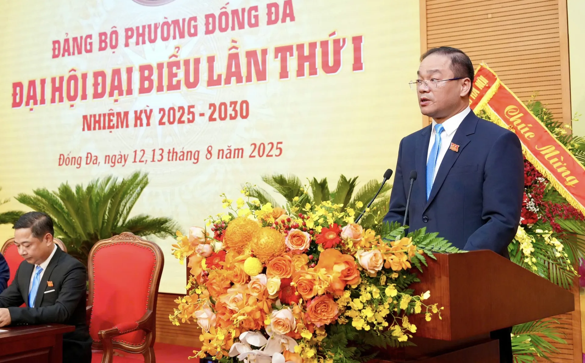 Bí thư Đảng uỷ, Chủ tịch HĐND phường Đống Đa Nguyễn Ngọc Việt phát biểu khai mạc Đại hội.