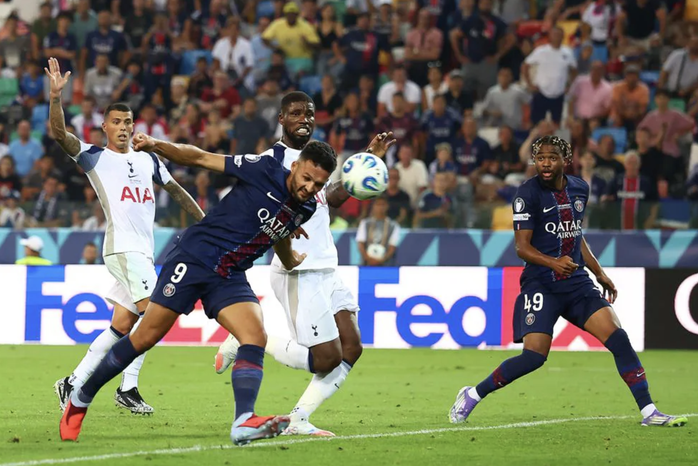 Cầu thủ vào thay người Goncalo Ramos lập công với bàn gỡ hòa 2-2 cho PSG
