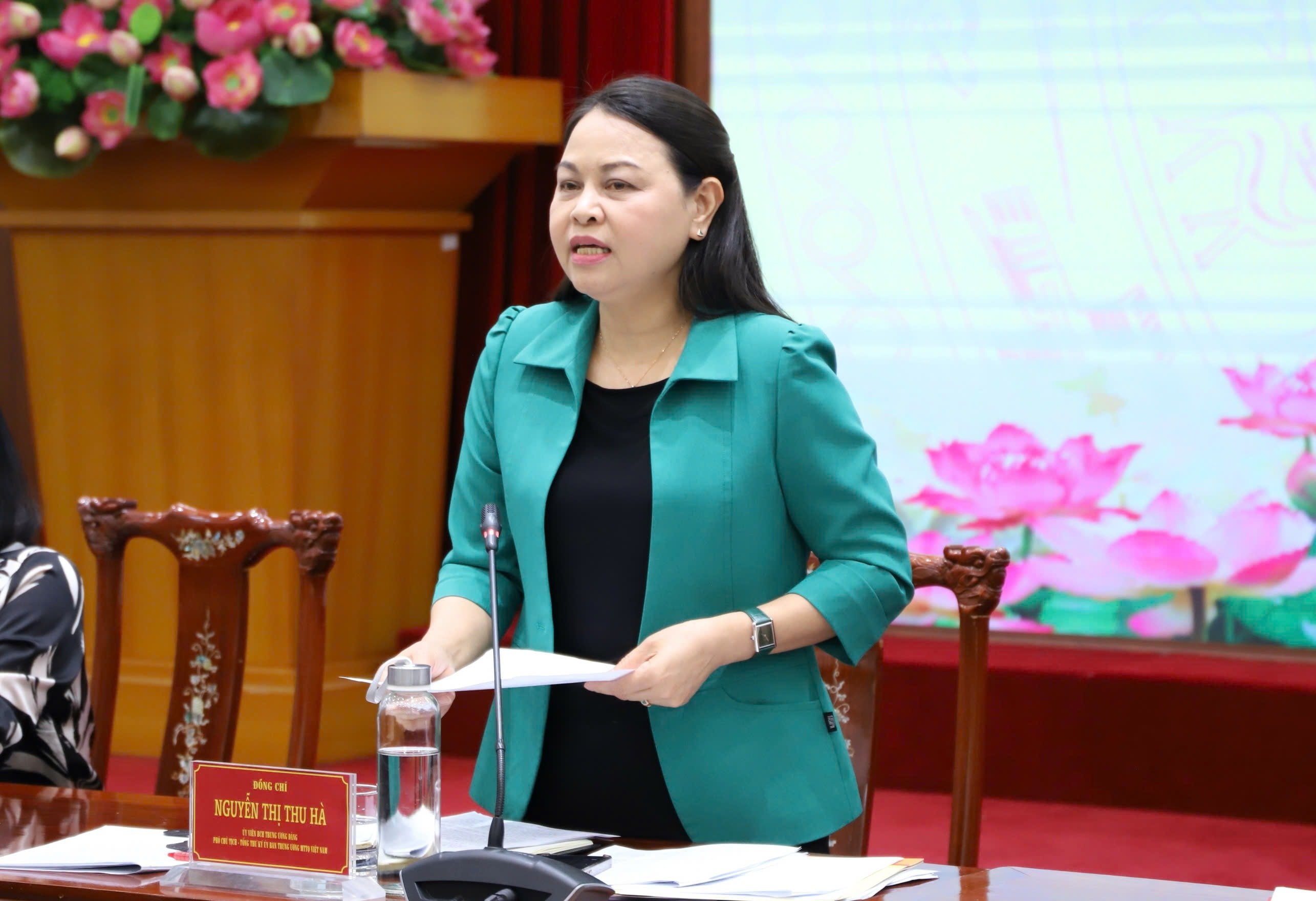 Phó Chủ tịch - Tổng Thư ký Ủy ban Trung ương MTTQ Việt Nam Nguyễn Thị Thu Hà (Ảnh: Minh Hiển).