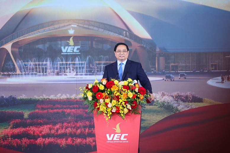 Người đứng đầu Chính phủ nhấn mạnh, các công trình trọng điểm kinh tế - xã hội được khánh thành, khởi công hôm nay mang nhiều ý nghĩa chiến lược - Ảnh: VGP/Nhật Bắc