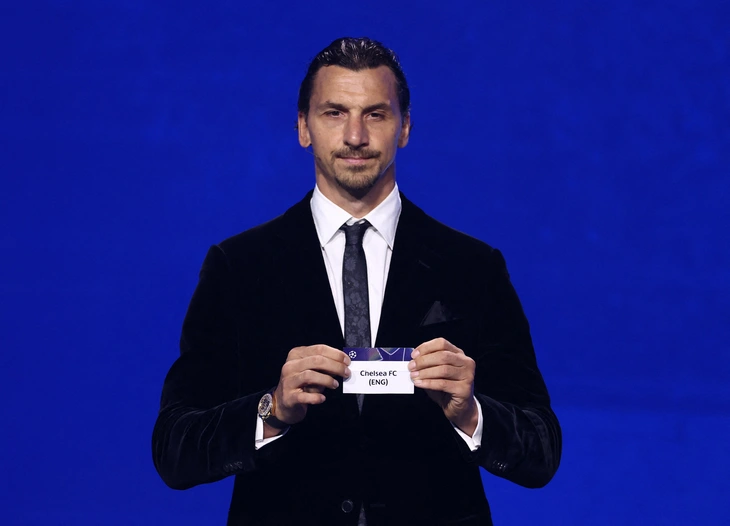 Zlatan Ibrahimovic là người bốc thăm các đội ở nhóm hạt giống số 1 của UEFA Champions League - Ảnh: REUTERS