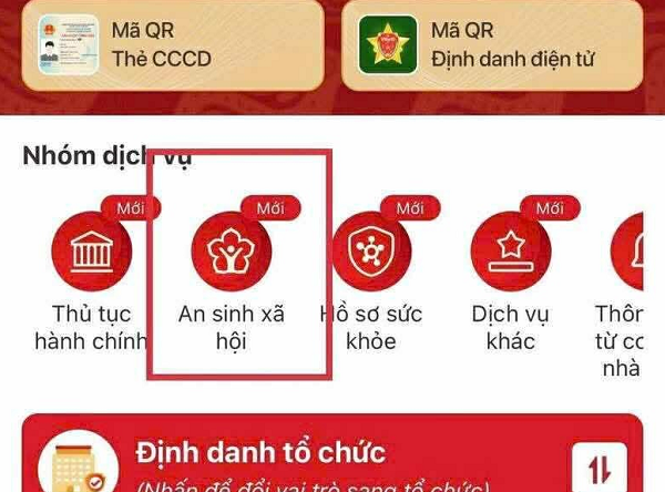 Việc gắn tài khoản ngân hàng với VNeID còn giúp bảo đảm tính công khai, rõ ràng và hạn chế gian lận trong quá trình chi trả
