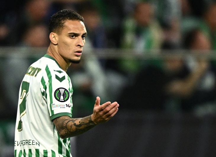 Antony gia nhập Betis với giá 25 triệu euro - Ảnh: REUTERS