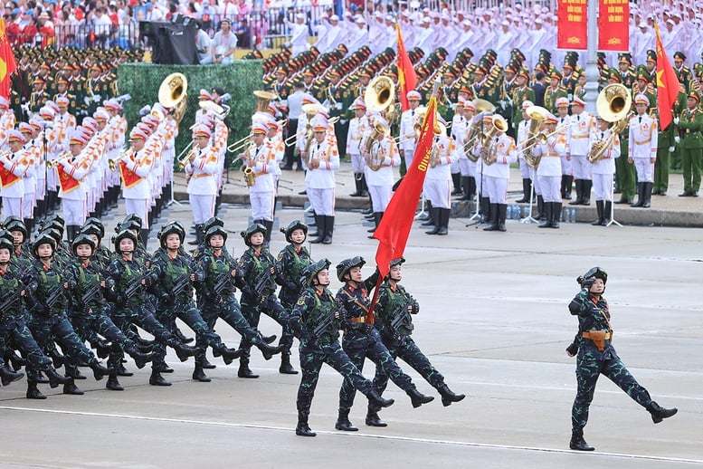 Khối nữ chiến sĩ Biệt động - Ảnh: VGP/Nhật Bắc