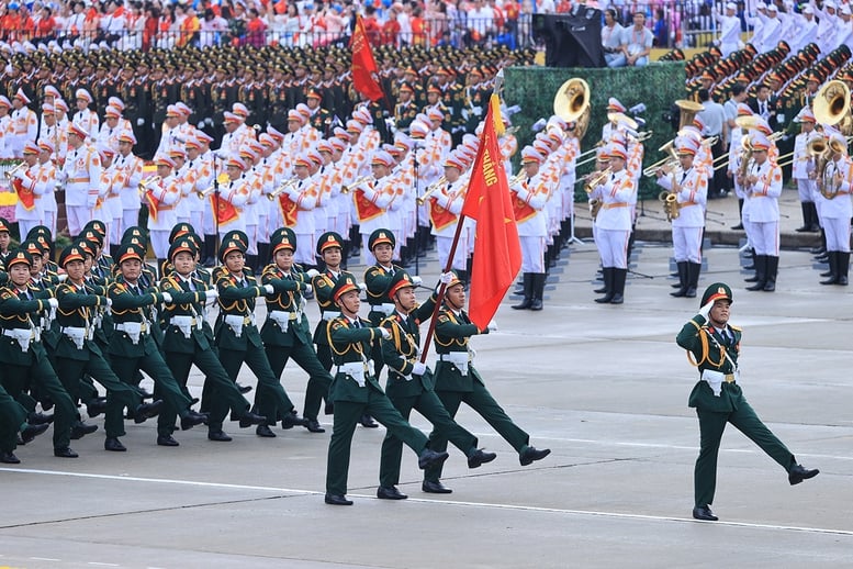 Khối sĩ quan Hậu cần, Kỹ thuật, Công nghiệp quốc phòng - Ảnh: VGP/Nhật Bắc