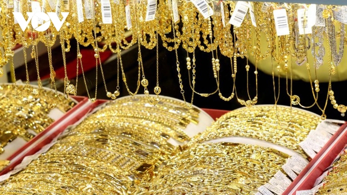 Giá vàng trong nước tăng thêm 250.000 đồng/lượng sau phiên giao dịch 6/5.