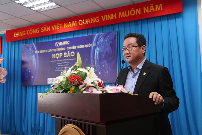 Nhà báo, Luật gia Hồ Minh Sơn – Viện trưởng Viện IMRIC phát biểu tại buổi lễ.