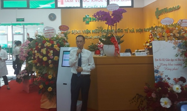 Bác sĩ Nguyễn Công Hân - Chủ tịch Hội đồng quản trị Công ty CP Bệnh viện Hữu nghị Quốc tế Hà Nội chia sẻ tại buổi Lễ Khai trương.