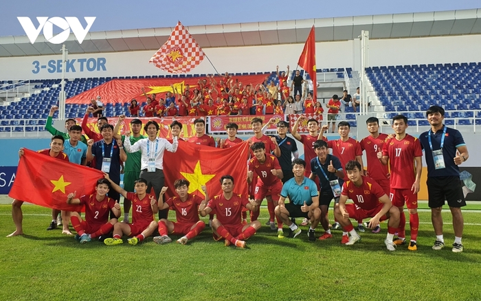 Bùi Hoàng Việt Anh và Nhâm Mạnh Dũng giúp U23 Việt Nam hạ gục U23 Malaysia. (Ảnh: Ngọc Duy)