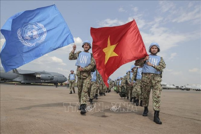 Hoạt động gìn giữ hòa bình LHQ của Việt Nam được đánh giá cao. Trong ảnh: Các bác sĩ quân y Việt Nam bắt đầu thực hiện nhiệm vụ gìn giữ hòa bình LHQ tại Nam Sudan. Ảnh: TTXVN