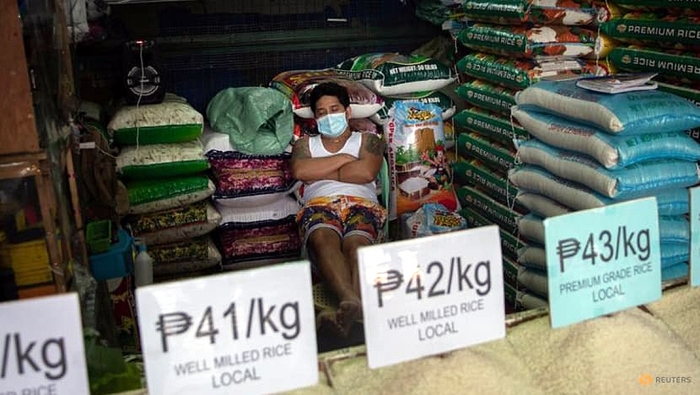 Philippines giảm thuế đối với gạo nhập khẩu bên ngoài Đông Nam Á để tăng nguồn cung. (Ảnh: Reuters)