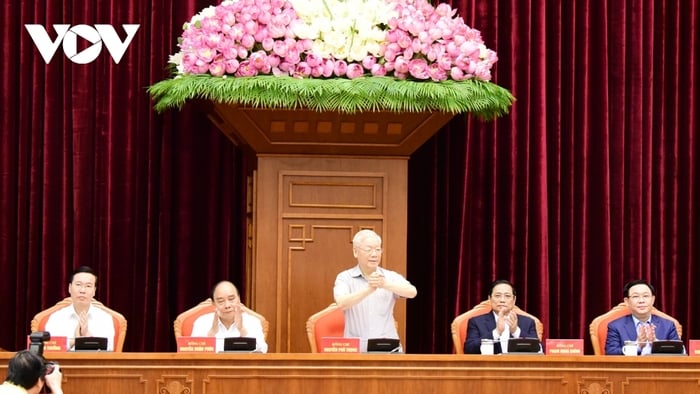 Tổng Bí thư Nguyễn Phú Trọng chủ trì Hội nghị.