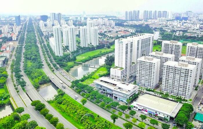 Giá rao bán chung cư tại Hà Nội và TP.HCM trong 5 tháng đầu năm 2022 tiếp tục tăng mạnh. Ảnh: thuvienphapluat