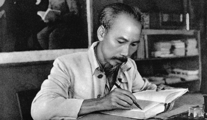 Tư tưởng của Chủ tịch Hồ Chí Minh đã định hình báo chí cách mạng Việt Nam, quyết định sự phát triển của một nền báo chí thời đại Hồ Chí Minh.