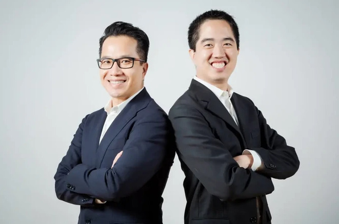 2 nhà đầu tư sáng lập quỹ AVV: ông Bình Trần (bên trái) và ông Eddie Thái (bên phải).Ảnh: AVV