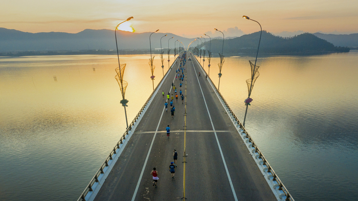 Cơ sở giao thông hoàn thiện tạo đà cho du lịch biển tại Quy Nhơn cất cánh.