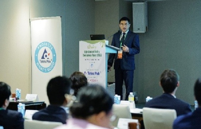 Ông Nguyễn Quang Trí, Giám đốc điều hành Marketing Vinamilk chia sẻ câu chuyện về thương hiệu Dielac tại Hội nghị sữa châu Á vừa diễn ra tại Singapore cuối tháng 10/2022.