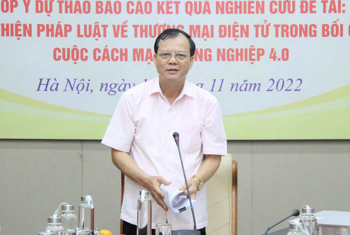 Phó Viện trưởng Viện Nghiên cứu lập pháp, TS. Lê Hải Đường chủ trì hội thảo.