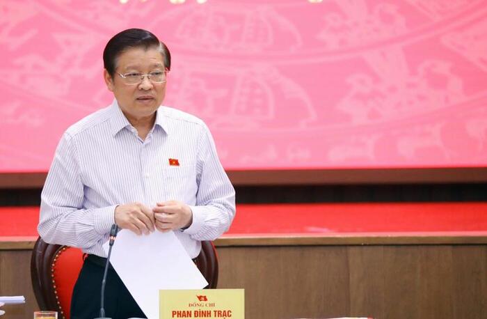 Trưởng ban Nội chính Trung ương Phan Đình Trạc phát biểu tại hội nghị.