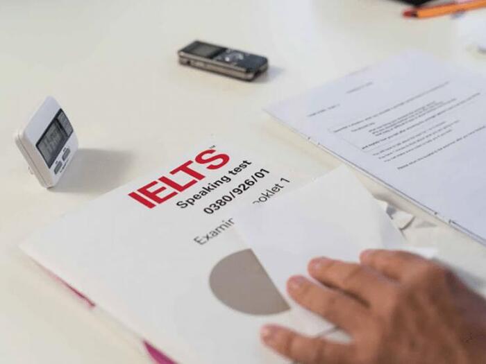 Bộ GD&ĐT sẽ ưu tiên xử lý các hồ sơ xin cấp phép tổ chức thi IELTS, TOEFL.