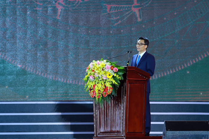Thay mặt Thủ tướng Chính phủ, Phó Thủ tướng biểu dương, đánh giá cao Bộ Văn hóa, Thể thao và Du lịch, tỉnh Ninh Bình cùng các địa phương trong cả nước đã có nhiều hoạt động tôn vinh, phát huy giá trị các di sản của cộng đồng các dân tộc Việt Nam với thông điệp 'chung tay giữ gìn di sản'.