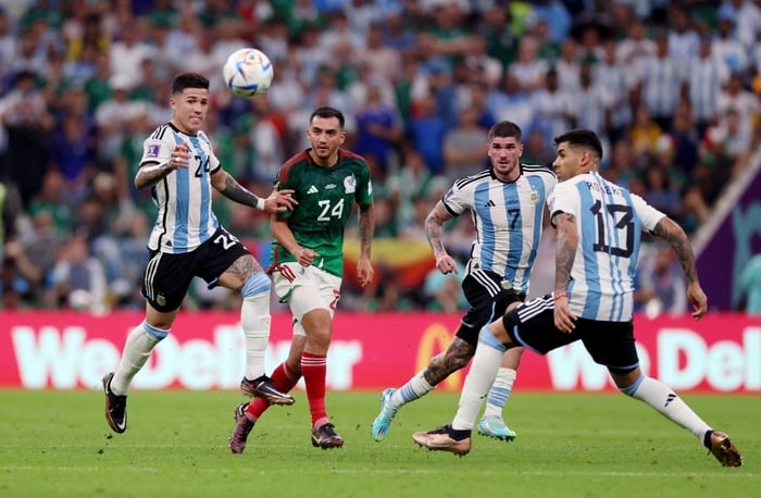 Ngoài điểm sáng từ Messi, Argentina đã có trận đấu nhạt nhòa. (Ảnh: Reuters). 