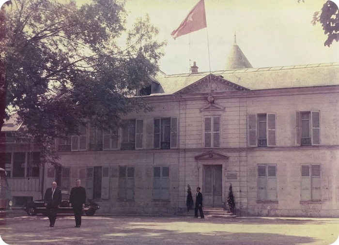 Trụ sở của phái đoàn Việt Nam Dân chủ Cộng hòa dự Hội nghị Paris ở Trường Đảng Choisy le Roi, ngoại ô Paris. (Nguồn: Cục Lưu trữ Văn phòng Trung ương Đảng) 