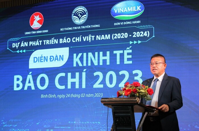 Ông Hà Văn Cường, Giám đốc Nhà máy sữa Vinamilk Bình Định chia sẻ tại sự kiện.