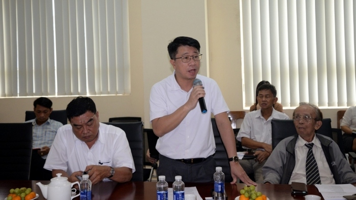 Ông Phạm Hoài Chung, Phó Viện trưởng Viện Chiến lược và phát triển giao thông vận tải nêu ý kiến