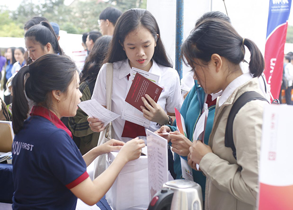 Tất các trường đều phải xây dựng và công khai đề án tuyển sinh trên web trường trước 15 ngày
