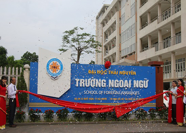 Quyết định thành lập Trường Ngoại ngữ thuộc Đại học Thái Nguyên diễn ra thành công