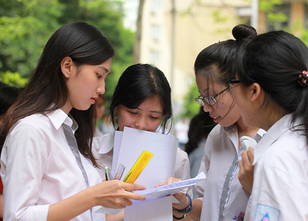 Điểm sàn và điểm chuẩn ĐH 2020 được công bố vào thời gian nào? Điểm sàn và điểm chuẩn ĐH 2020 được công bố vào thời gian nào?