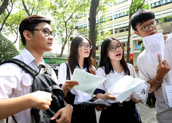 Dự kiến điểm chuẩn các trường ĐH khối ngành Xã hội năm nay tăng nhẹ Dự kiến điểm chuẩn các trường ĐH khối ngành Xã hội năm nay tăng nhẹ