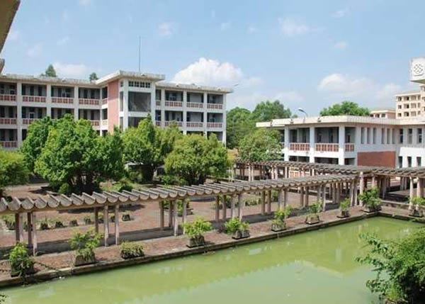 Trường Đại học Ngoại ngữ Hà Nội