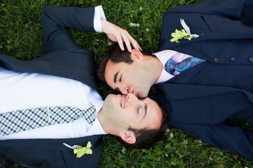 60 bức ảnh đám cưới đồng giới đẹp nhất khiến bạn tin vào sức mạnh của tình yêu 23