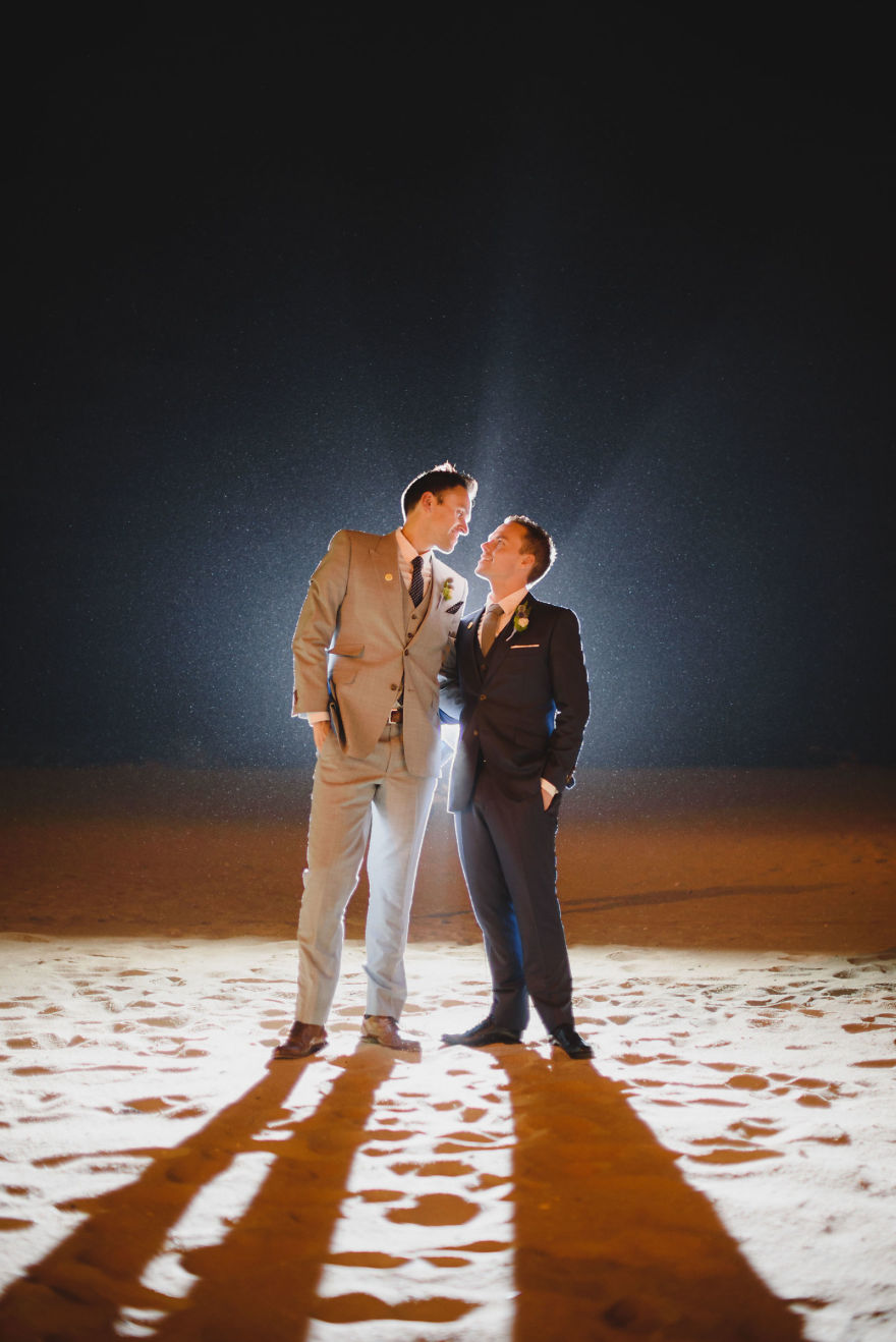 60 bức ảnh đám cưới đồng giới đẹp nhất khiến bạn tin vào sức mạnh của tình yêu 35