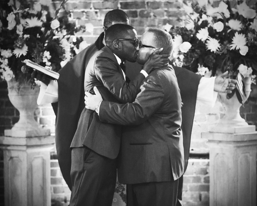 60 bức ảnh đám cưới đồng giới đẹp nhất khiến bạn tin vào sức mạnh của tình yêu 42