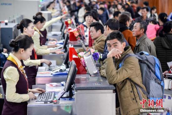 Số lượng người Trung Quốc dự định đi du lịch ngày Tết đã tăng 30% so với năm ngoái