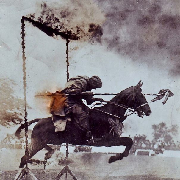 Ông cố tôi biểu diễn với ngựa (1922).