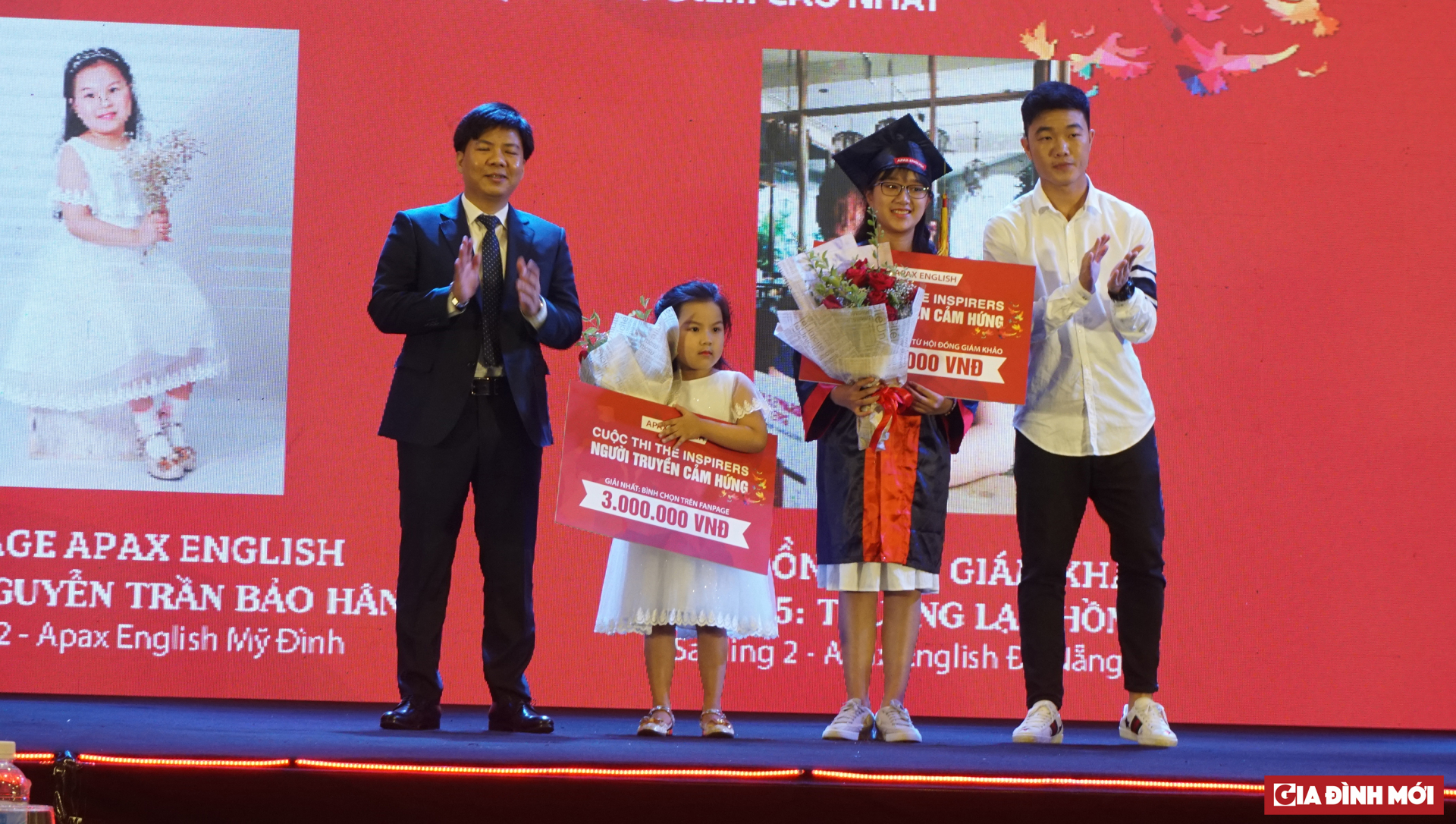 Shark Thủy trao 02 giải Nhất cuộc thi “The Inspirers - Người truyền cảm hứng” cho bé Nguyễn Trần Bảo Hân và bé Trương Lạc Hồng.