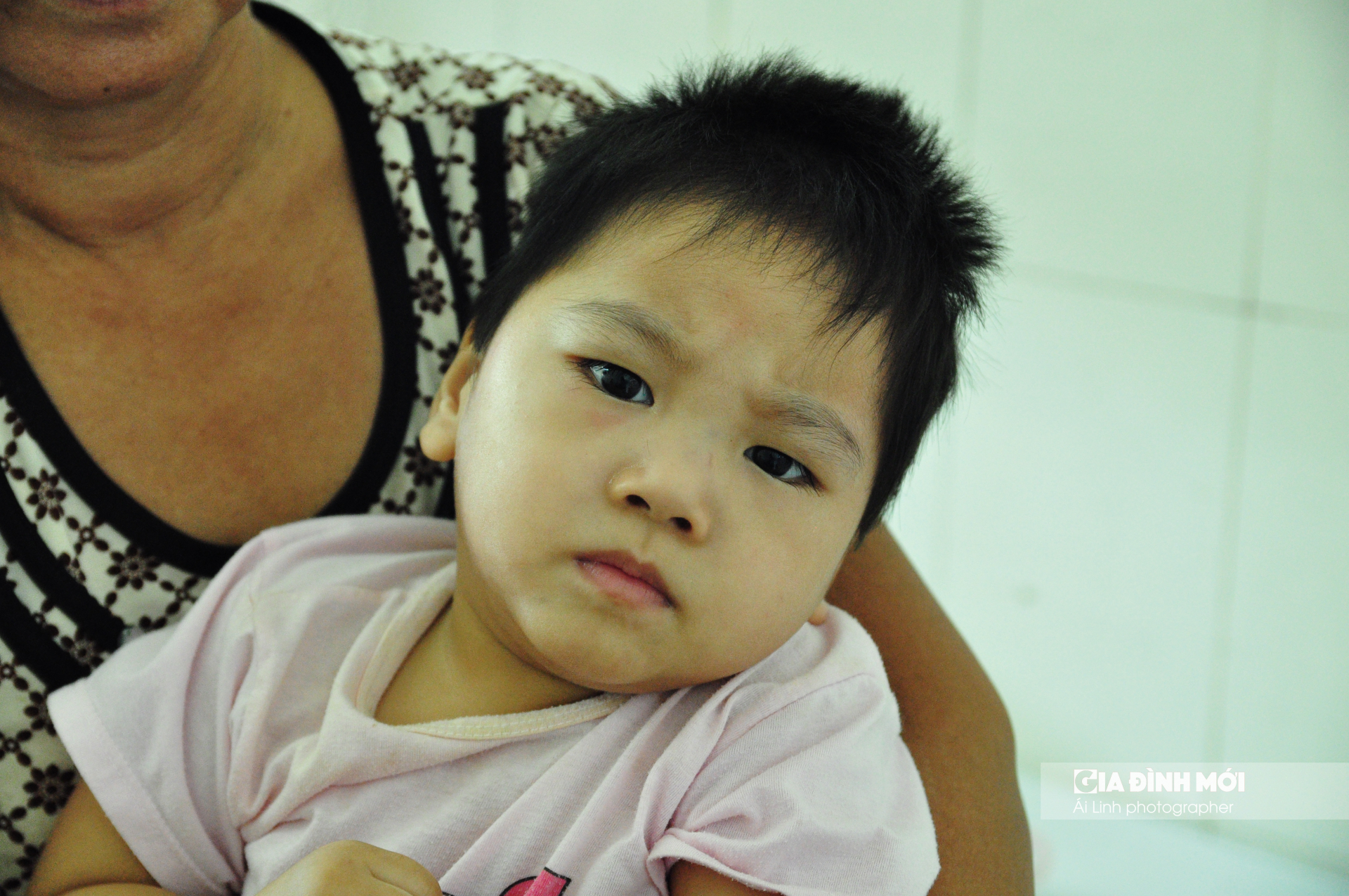  Nguyễn Thị Diệu Huyền (gần 2 tuổi)  