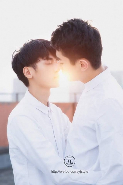 Những cặp đồng tính nam Trung Quốc 'đốn tim' cộng đồng mạng vì quá đẹp 18