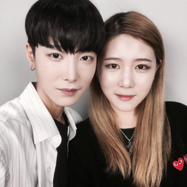 Nhan sắc 'đẹp như mơ' của cặp đồng tính nữ Hàn Quốc 11