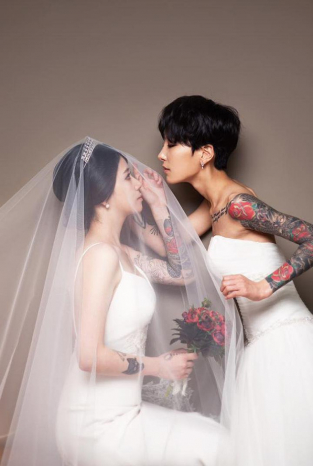 Nhan sắc 'đẹp như mơ' của cặp đồng tính nữ Hàn Quốc 20