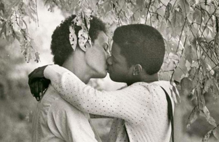 Sự tồn tại kỳ diệu của những bức ảnh tình yêu đồng giới có từ cả trăm năm trước 15