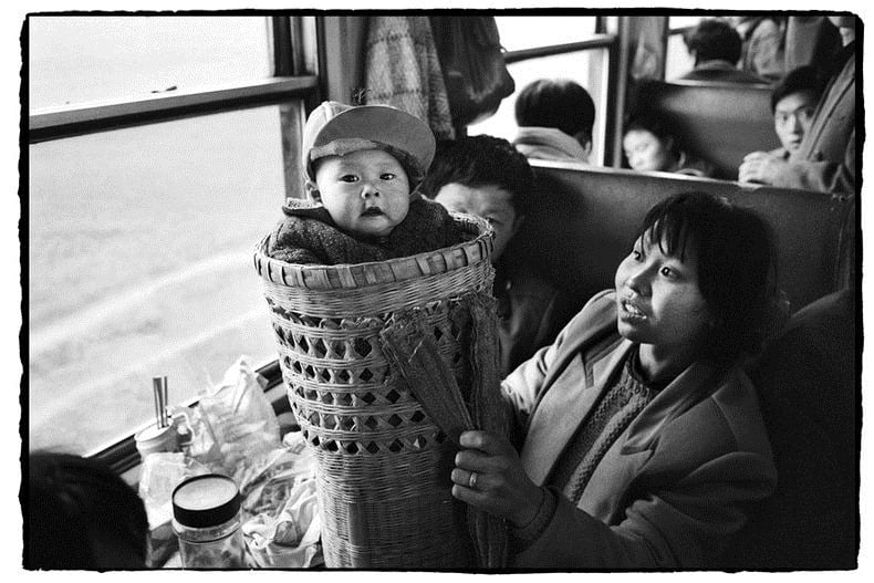 Người đàn ông dành 30 năm chụp hành khách Trung Quốc trên những chuyến tàu 0