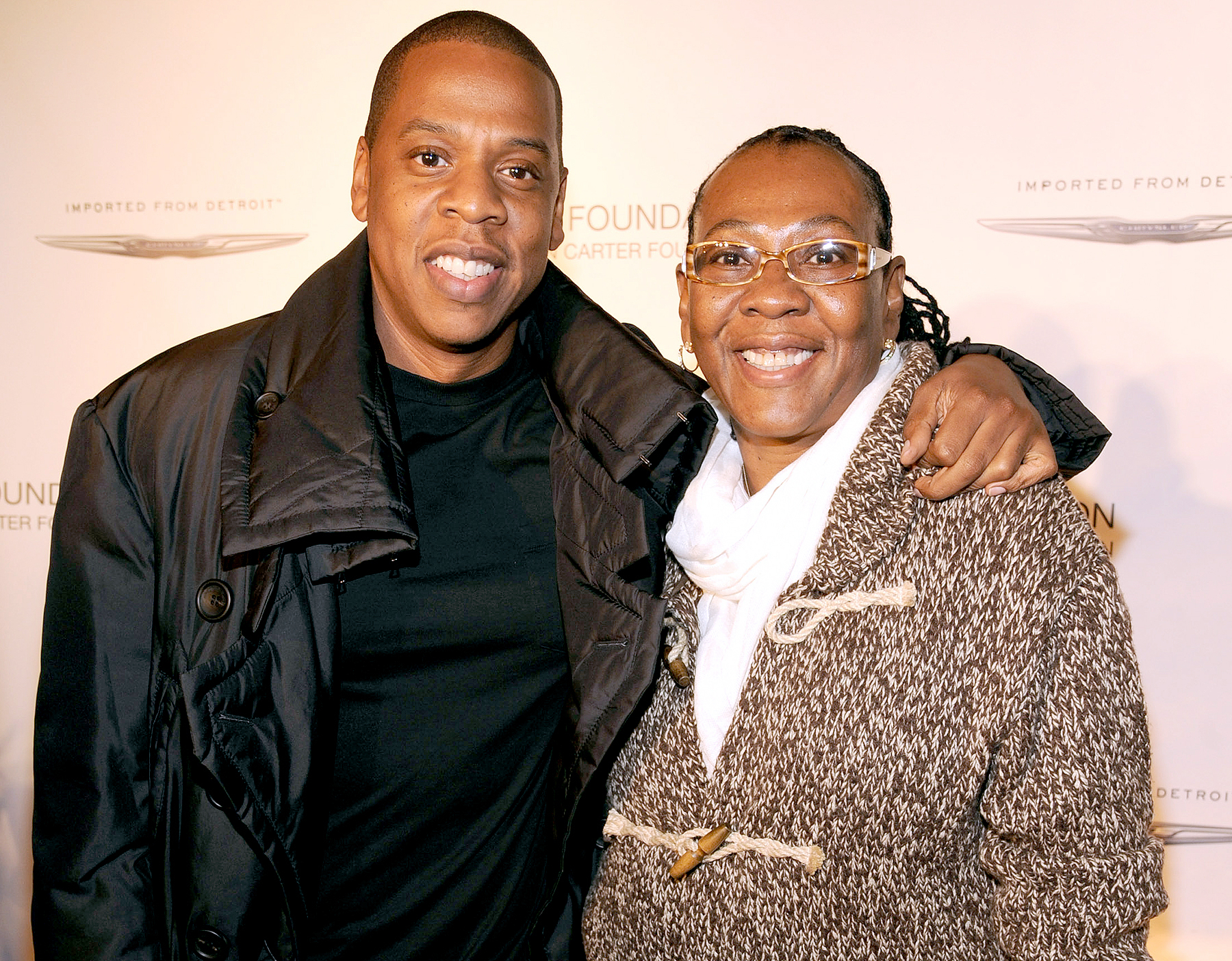   Jay-Z và bà Gloria Carter  