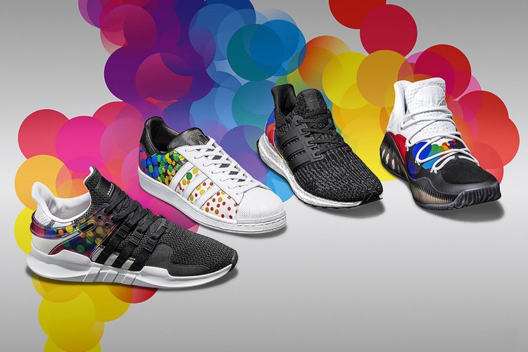   Những mẫu giày dành riêng cho những trái tim lục sắc của Adidas  