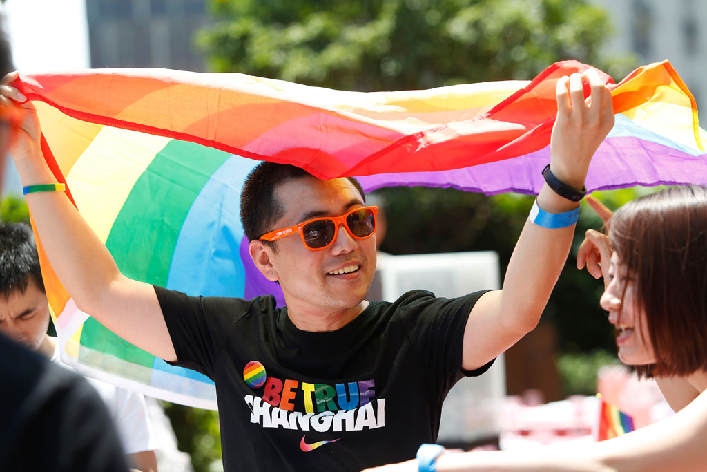 Cuộc sống hai mặt chật vật của người LGBT tại Trung Quốc 3